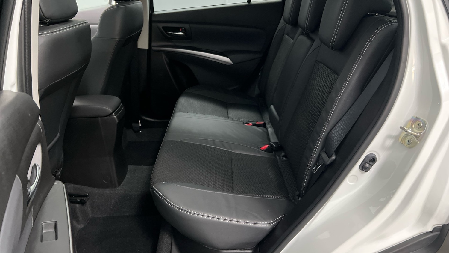 Used Suzuki SX4 S-Cross 2023 for sale - 77807380: Photo 9