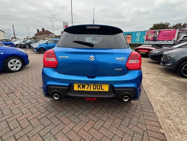 Used Suzuki Swift 2021 for sale - 77938409: Photo 4