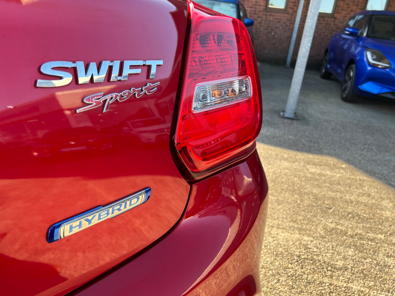 Used Suzuki Swift 2021 for sale - 77049311: Photo 10