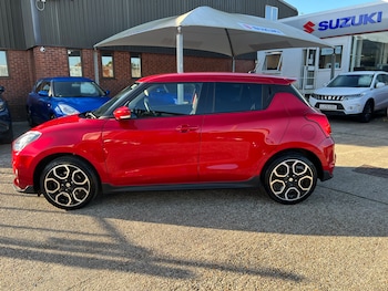 Used Suzuki Swift 2021 for sale - 77049311: Photo