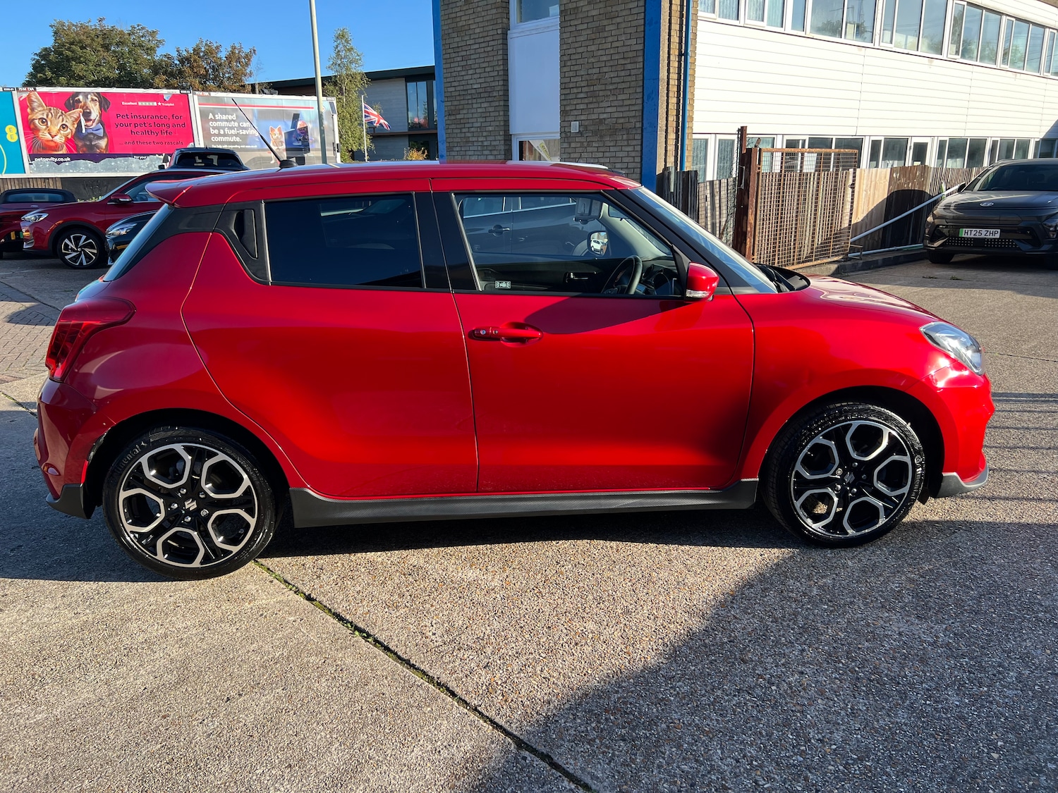 Used Suzuki Swift 2021 for sale - 77049311: Photo 8