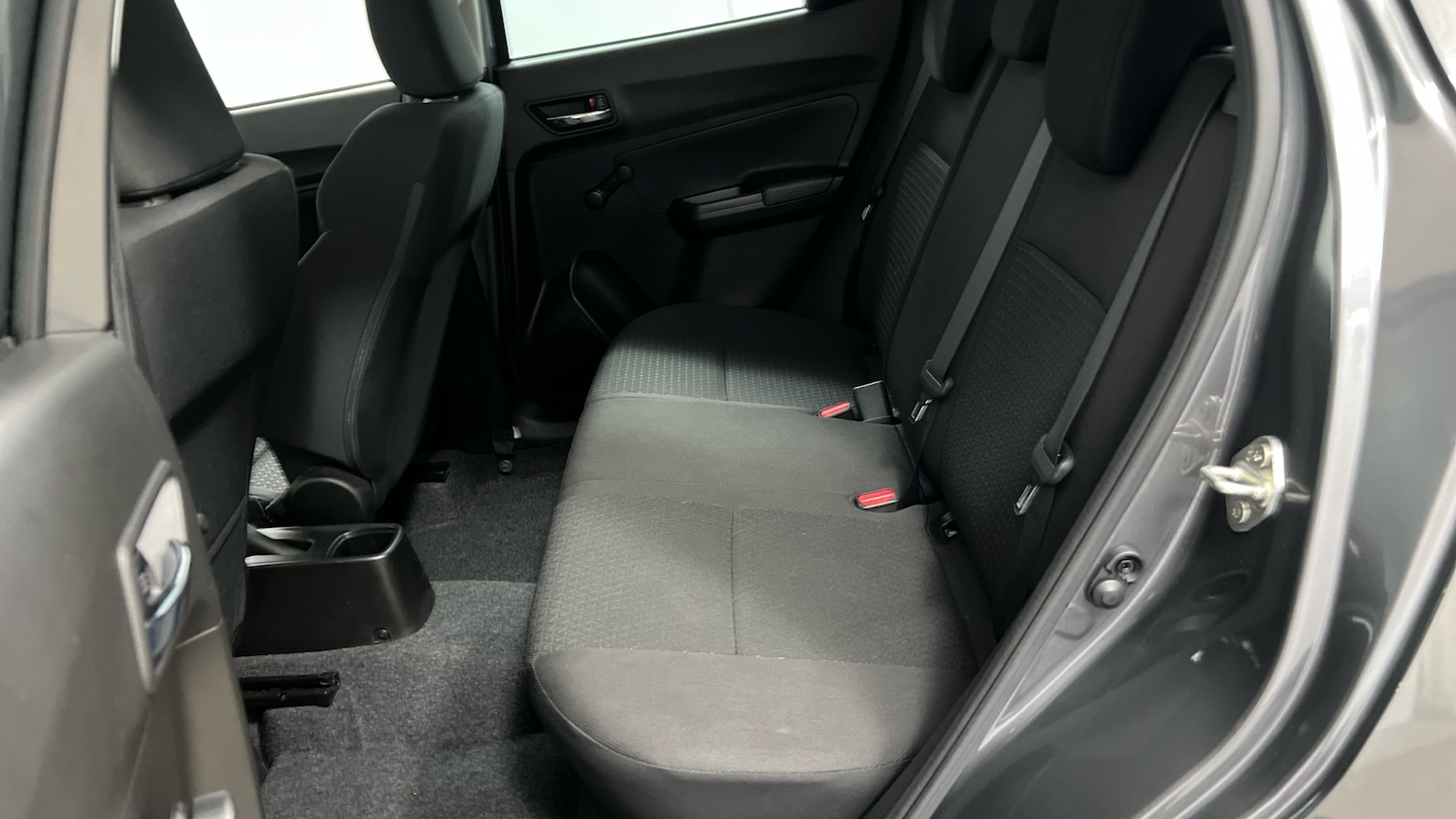 Used Suzuki Swift 2023 for sale - 78169263: Photo 9