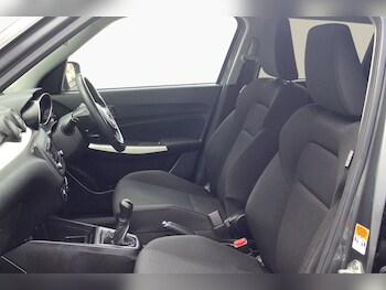 Used Suzuki Swift 2020 for sale - 78475106: Photo