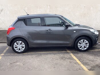 Used Suzuki Swift 2020 for sale - 78475106: Photo