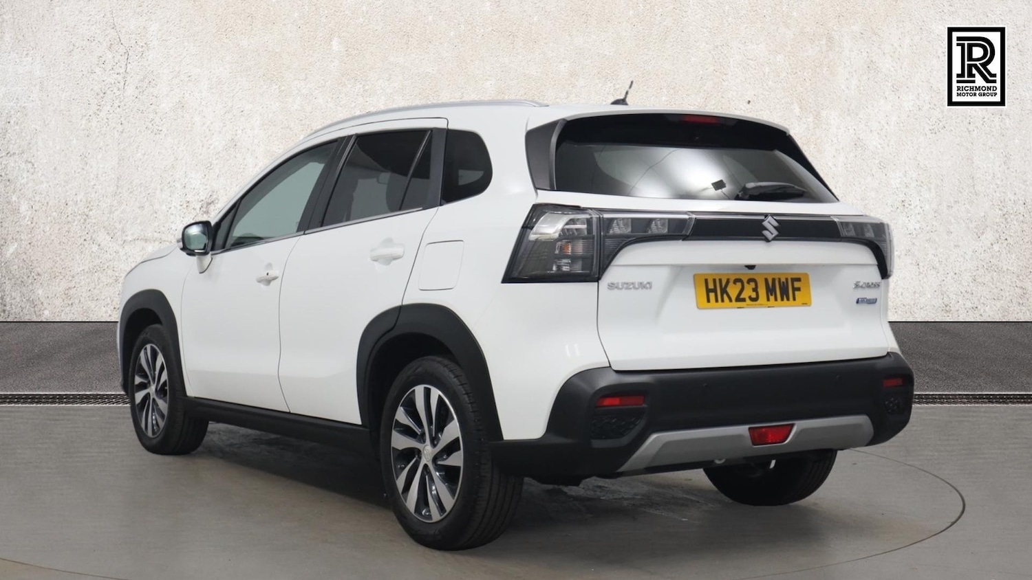 Used Suzuki SX4 S-Cross 2023 for sale - 77319899: Photo 3