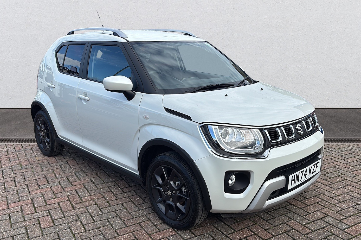 Used Suzuki Ignis 2024 for sale - 76677983: Photo 1