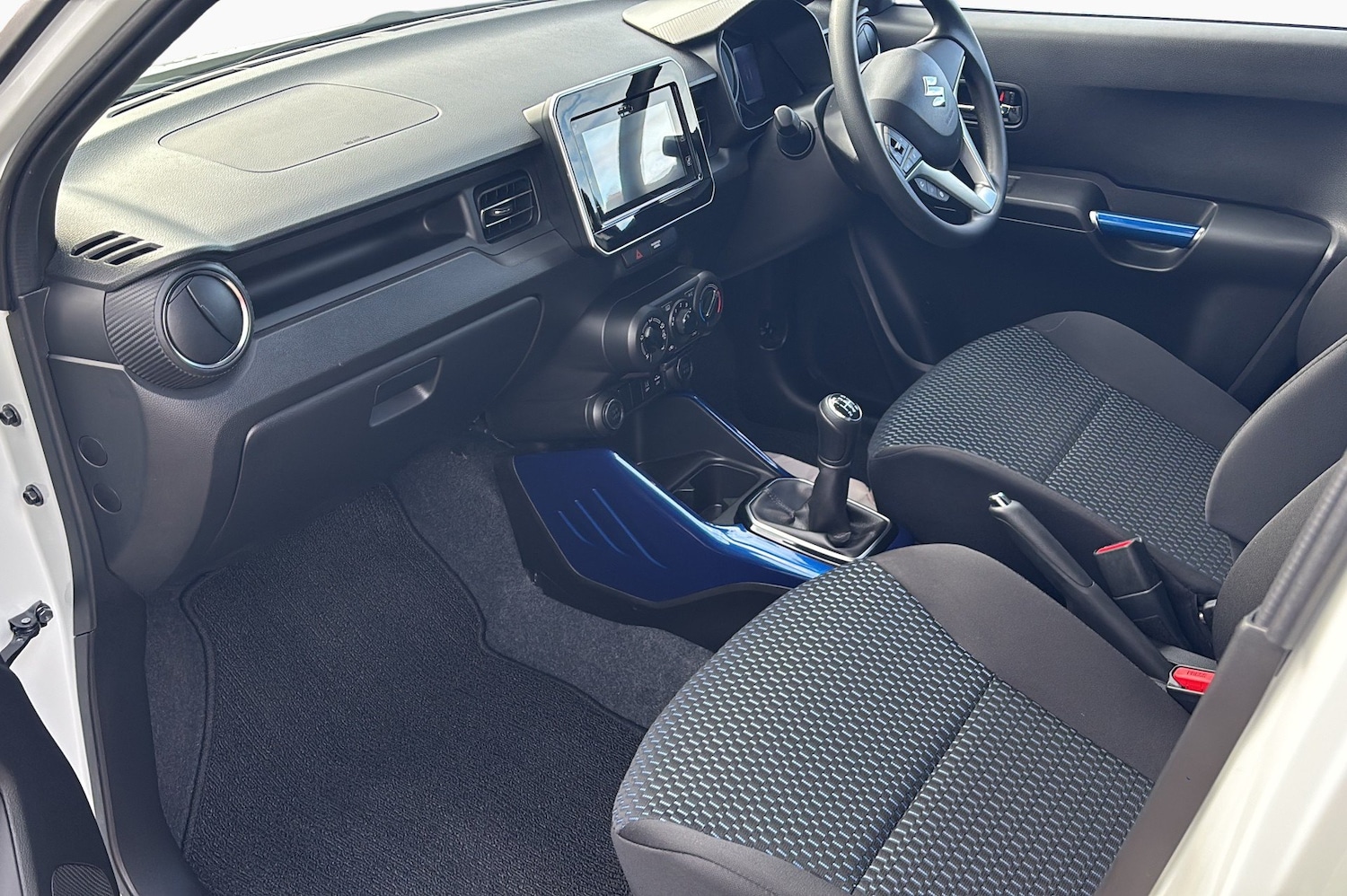 Used Suzuki Ignis 2024 for sale - 76677983: Photo 9