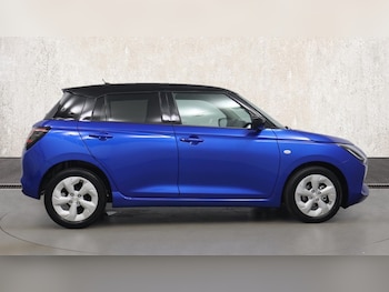 Used Suzuki Swift 2025 for sale - 76678223: Photo