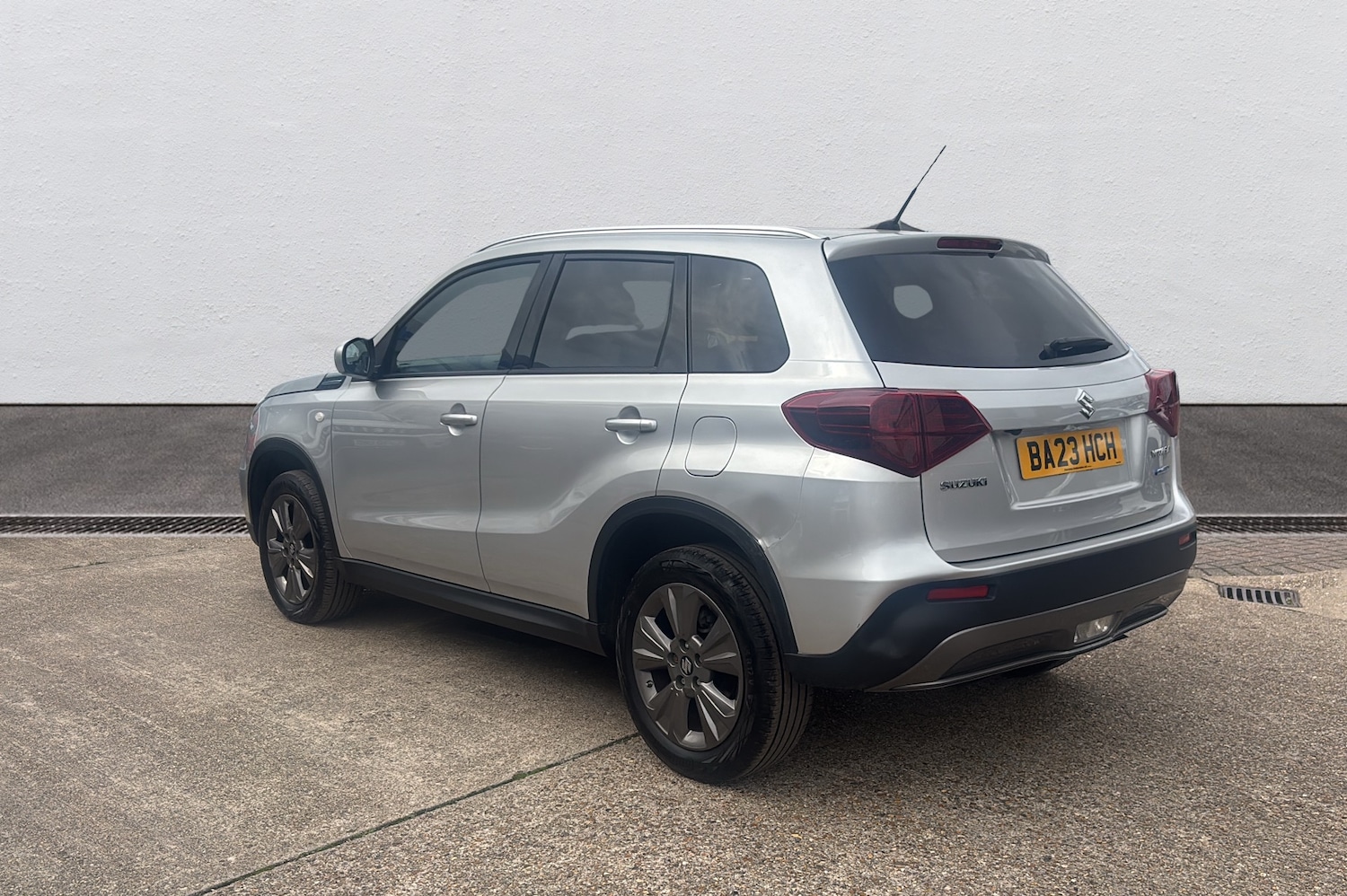 Used Suzuki Vitara 2023 for sale - 77766673: Photo 4