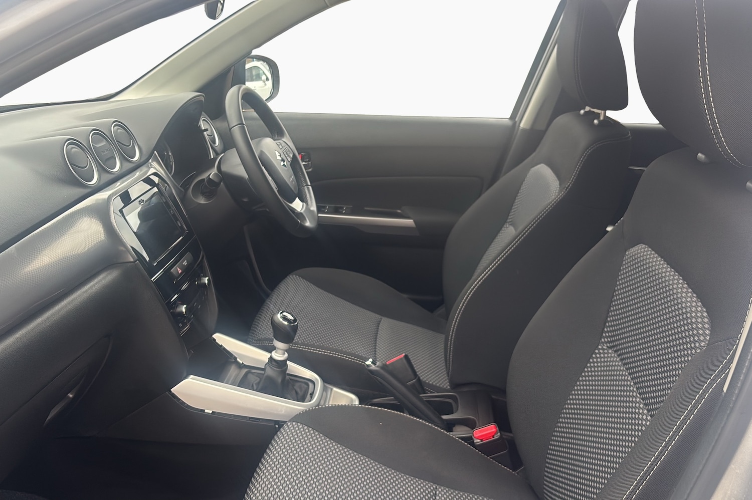 Used Suzuki Vitara 2023 for sale - 77766673: Photo 9