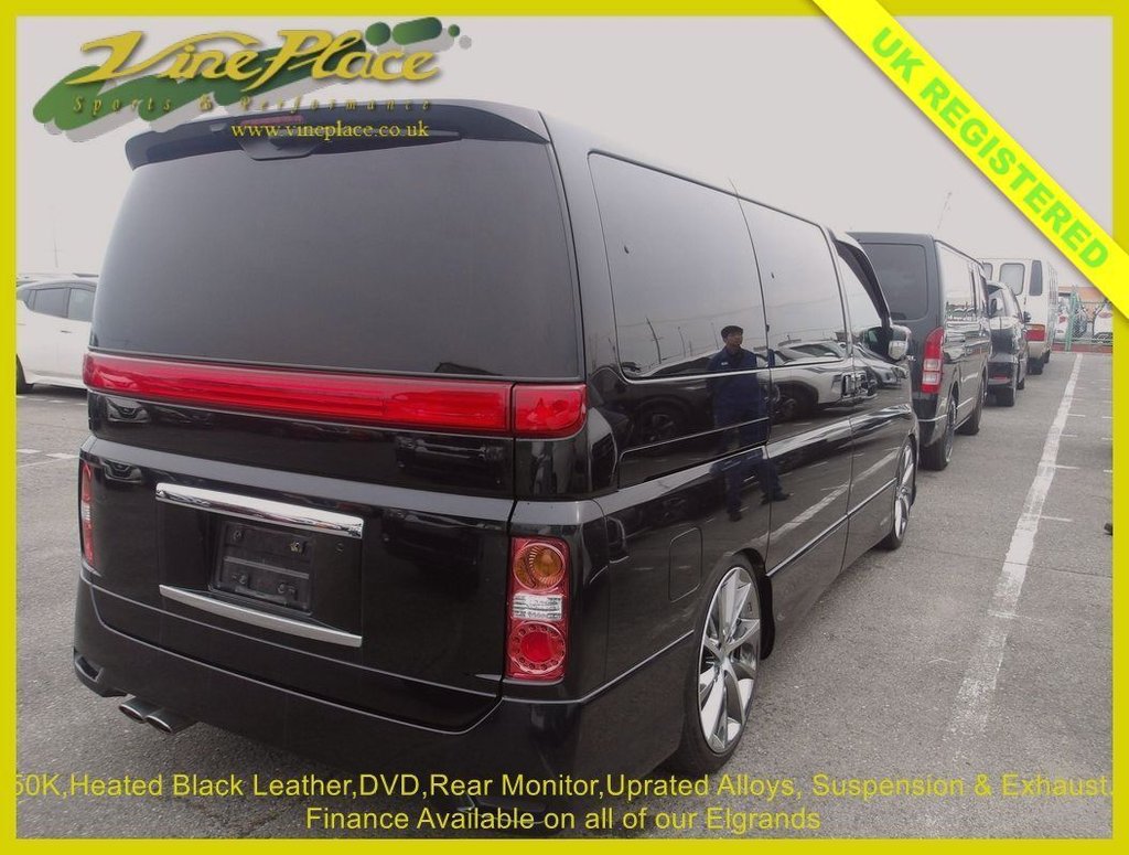 Used Nissan Elgrand 2026 for sale - 77669013: Photo 4