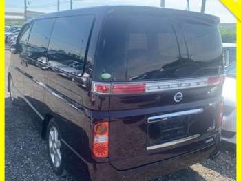 Used Nissan Elgrand 2008 for sale - 75158793: Photo