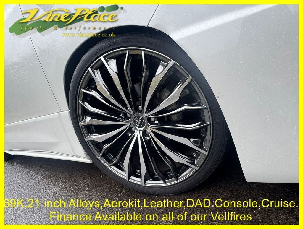 Used Toyota Vellfire 2014 for sale - 77672632: Photo 10