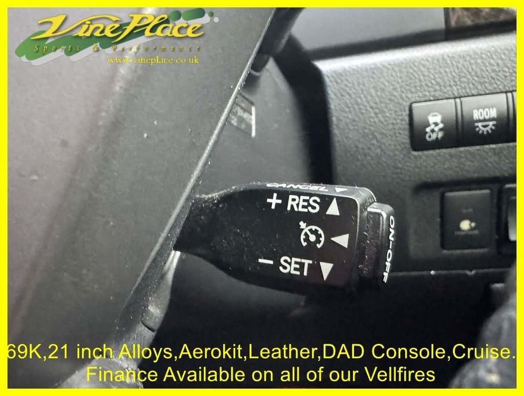 Used Toyota Vellfire 2014 for sale - 77672632: Photo 27