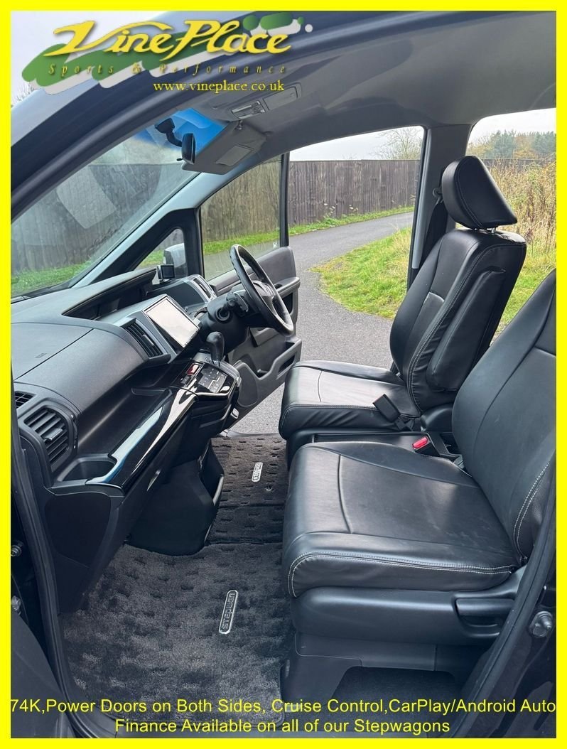 Used Honda Stepwagon 2013 for sale - 75181518: Photo 17