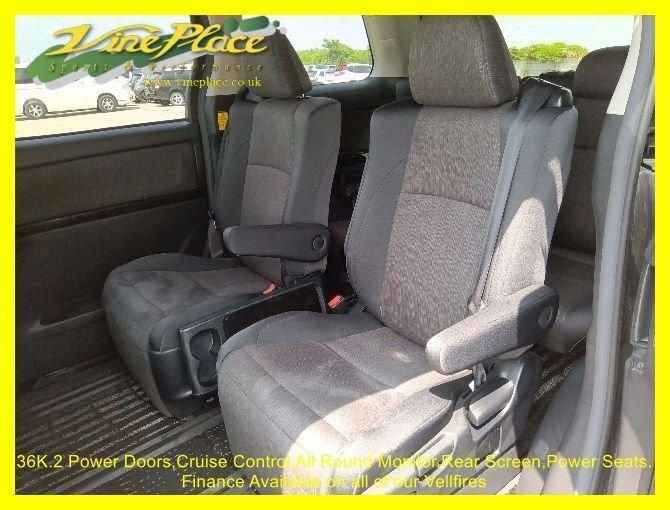 Used Toyota Vellfire 2012 for sale - 76303954: Photo 19