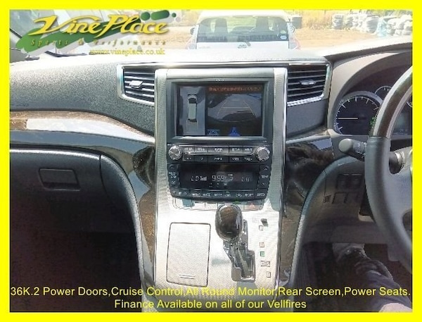 Used Toyota Vellfire 2012 for sale - 76303954: Photo 25