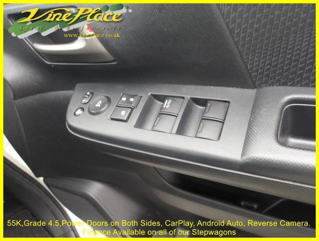 Used Honda Stepwagon 2012 for sale - 78056309: Photo 15