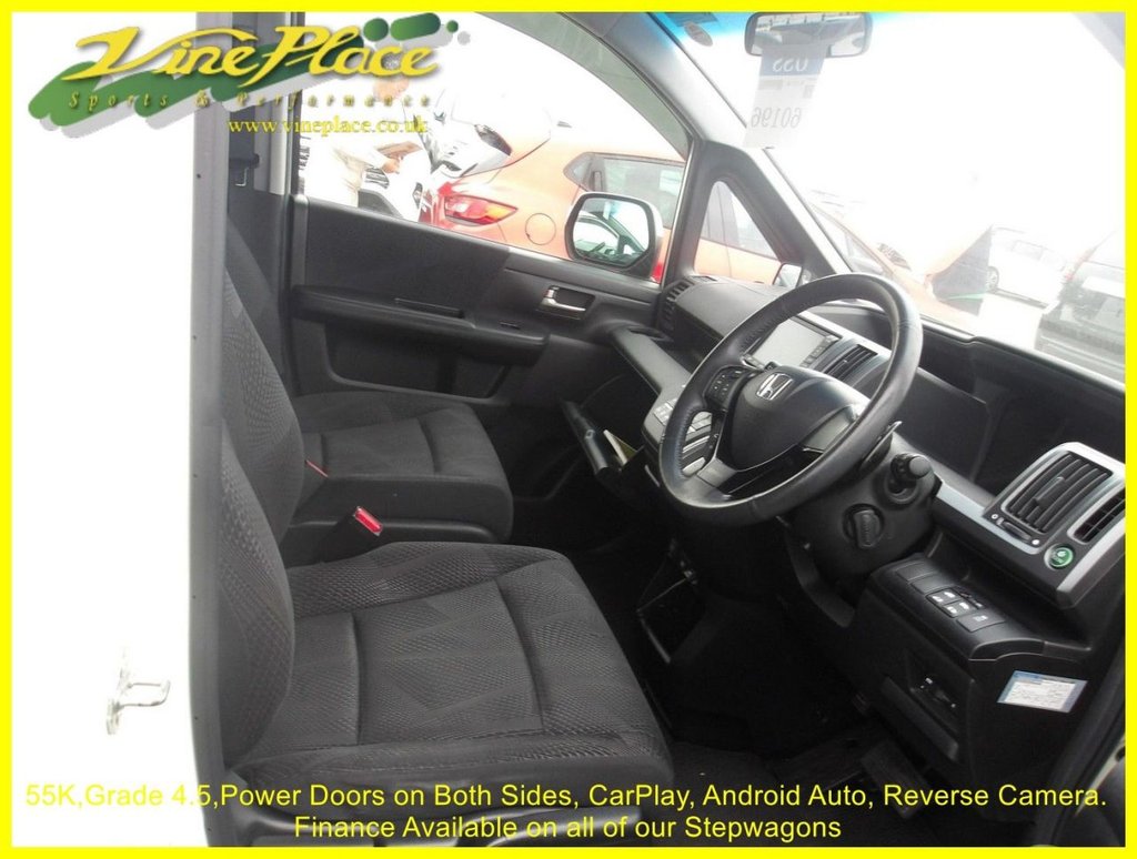 Used Honda Stepwagon 2012 for sale - 78056309: Photo 6