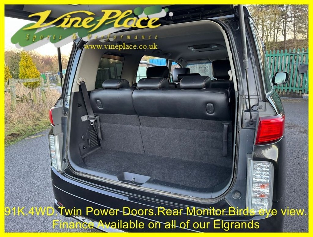 Used Nissan Elgrand 2010 for sale - 76768154: Photo 25