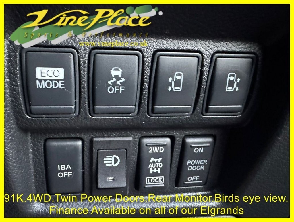 Used Nissan Elgrand 2010 for sale - 76768154: Photo 27