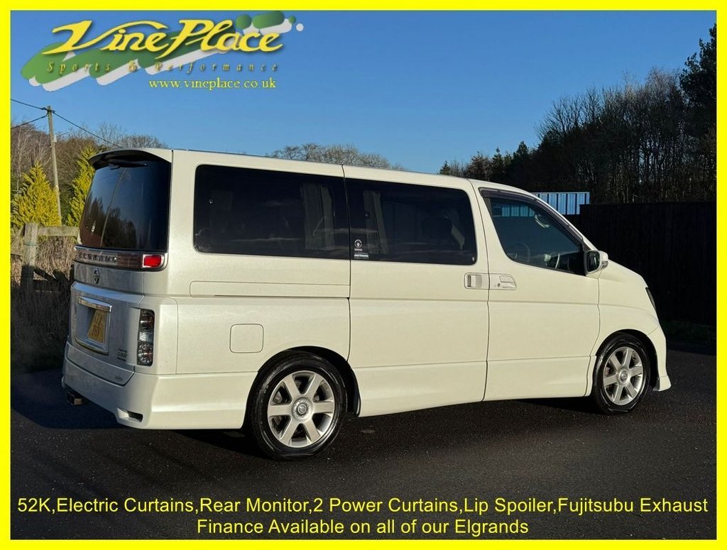 Used Nissan Elgrand 2025 for sale - 77669018: Photo 15
