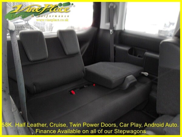 Used Honda Stepwagon 2012 for sale - 75799727: Photo 9