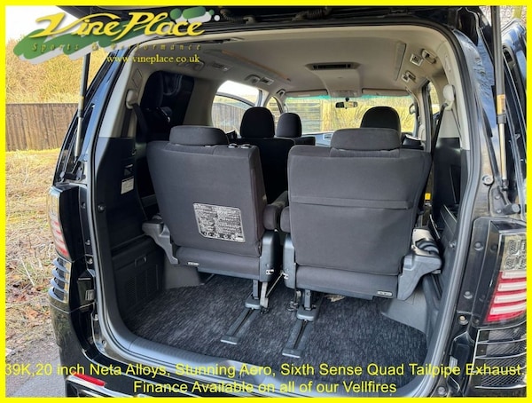 Used Toyota Vellfire 2012 for sale - 74684874: Photo 29
