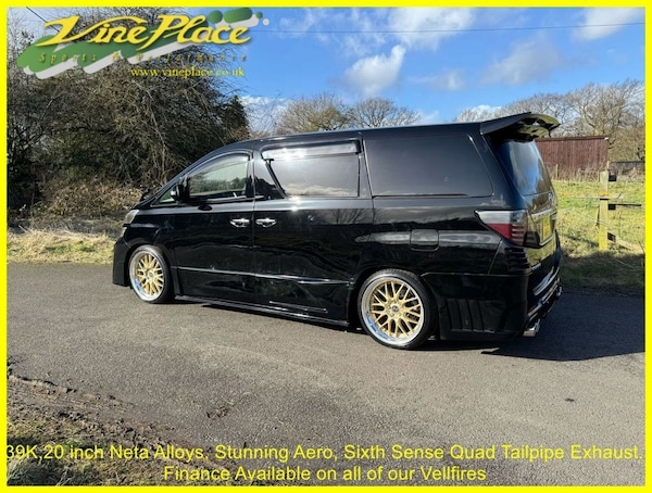 Used Toyota Vellfire 2012 for sale - 74684874: Photo 8