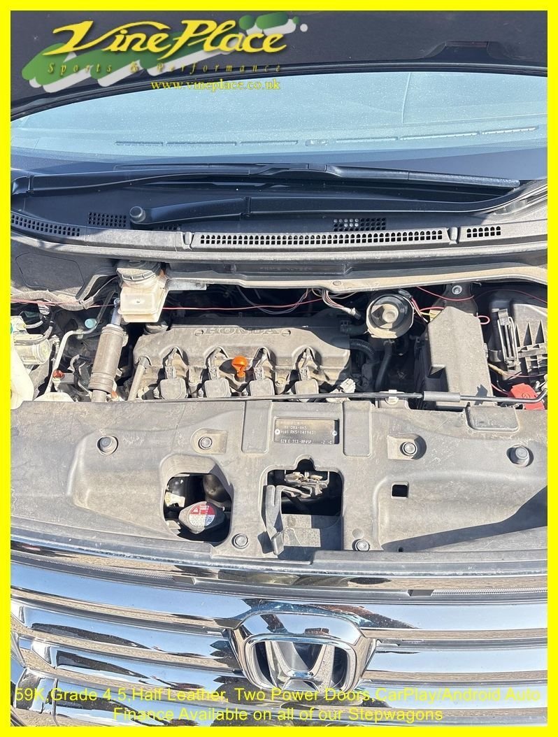 Used Honda Stepwagon 2012 for sale - 76768001: Photo 13