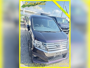 Used Honda Stepwagon 2012 for sale - 76768001: Photo