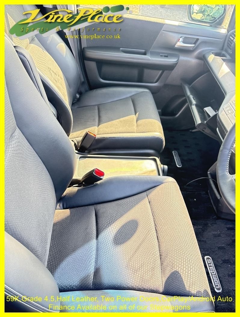 Used Honda Stepwagon 2012 for sale - 76768001: Photo 9