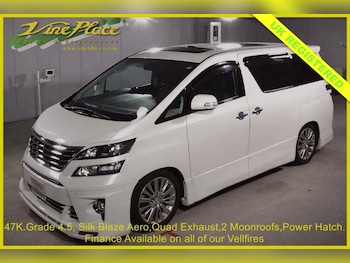 Used Toyota Vellfire 2013 for sale - 79358045: Photo
