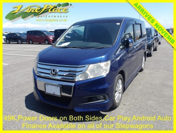 Used Honda Stepwagon 2012 for sale - 75411388: Photo 4