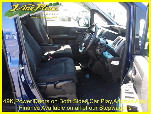 Used Honda Stepwagon 2012 for sale - 75411388: Photo 9
