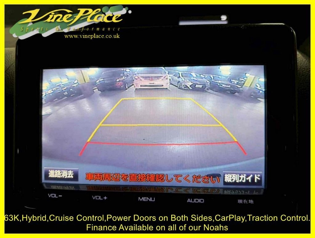 Used Toyota Voxy 2014 for sale - 77212110: Photo 10