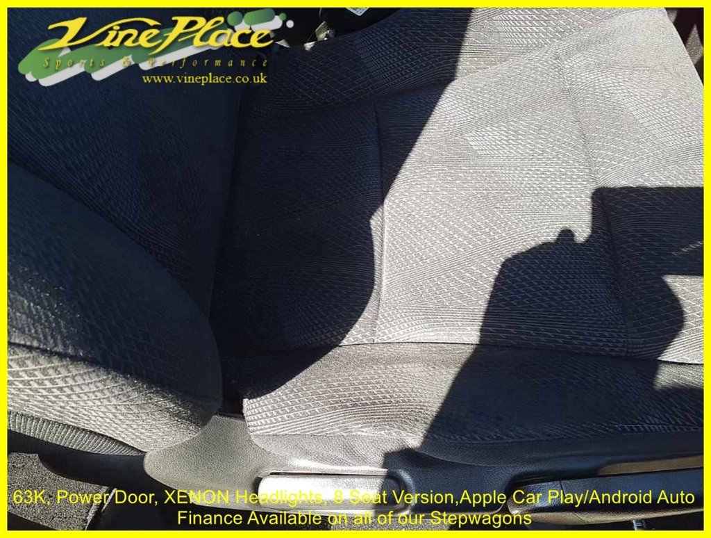 Used Honda Stepwagon 2011 for sale - 78056401: Photo 18