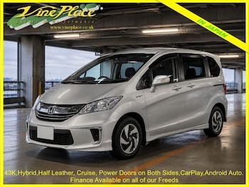 Used Honda Freed 2015 for sale - 78942914: Photo