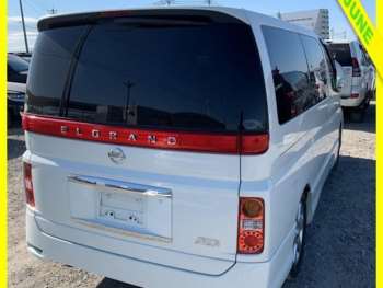 Used Nissan Elgrand 2008 for sale - 74368450: Photo