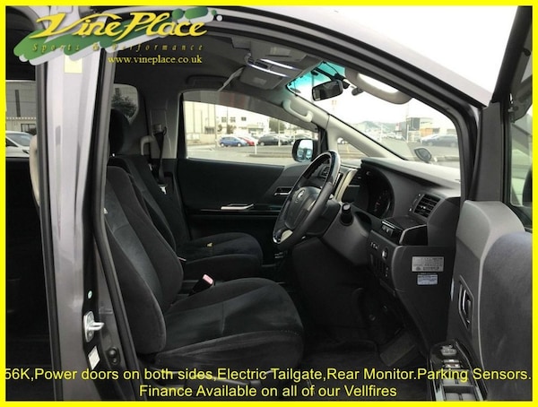 Used Toyota Vellfire 2011 for sale - 75666434: Photo 11