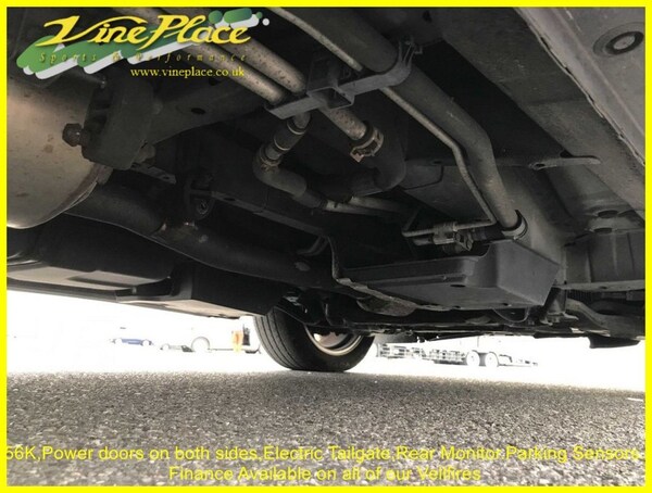 Used Toyota Vellfire 2011 for sale - 75666434: Photo 25