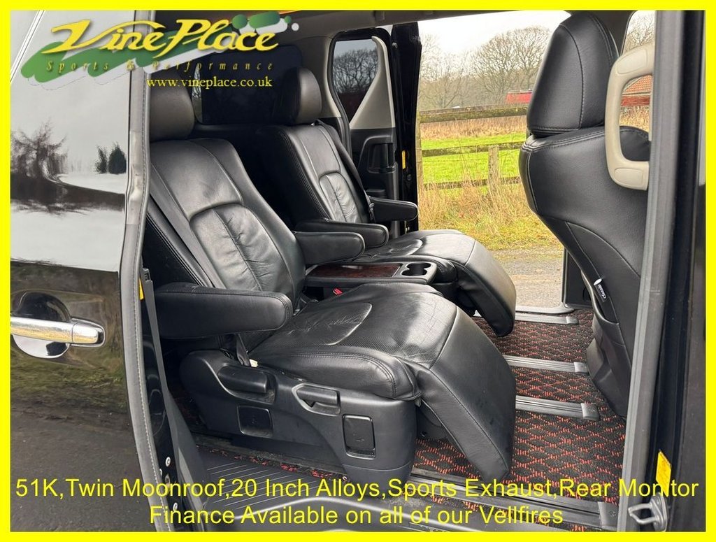 Used Toyota Vellfire 2013 for sale - 75985992: Photo 22