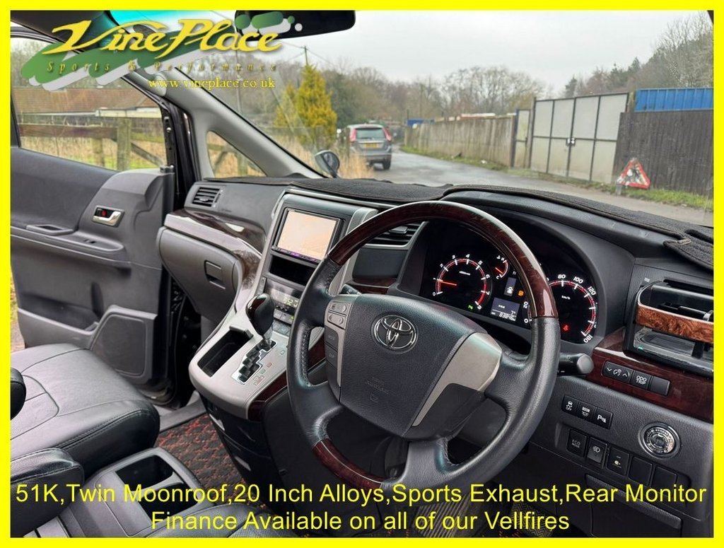 Used Toyota Vellfire 2013 for sale - 75985992: Photo 25