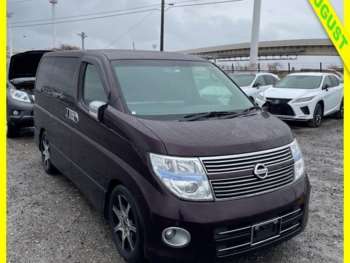 Used Nissan Elgrand 2008 for sale - 74193700: Photo