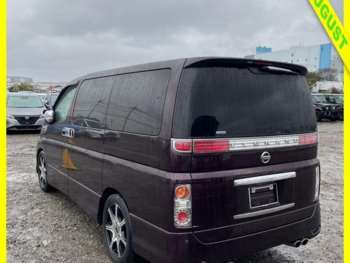 Used Nissan Elgrand 2008 for sale - 74193700: Photo