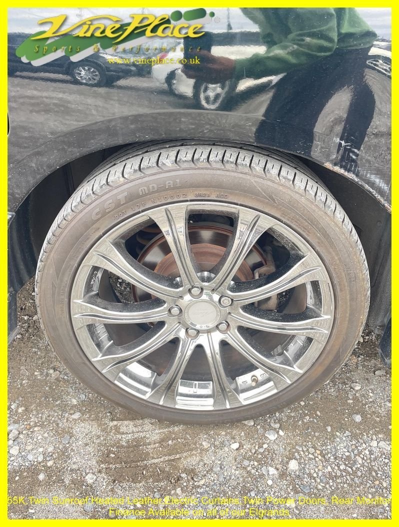 Used Nissan Elgrand 2010 for sale - 76934748: Photo 15