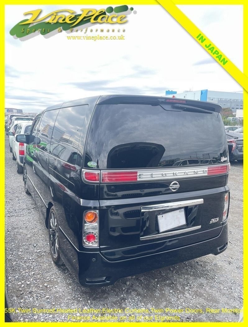 Used Nissan Elgrand 2010 for sale - 76934748: Photo 4