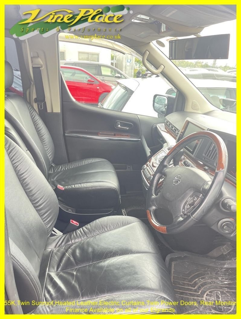 Used Nissan Elgrand 2010 for sale - 76934748: Photo 6