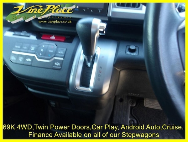 Used Honda Stepwagon 2015 for sale - 75765666: Photo 12