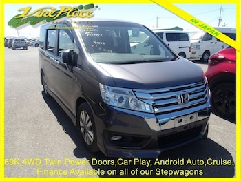 Used Honda Stepwagon 2015 for sale - 75765666: Photo